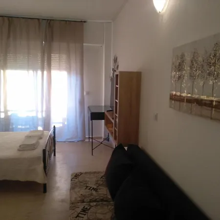 Di Mare Studio Apartment *